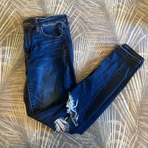 AE DISTRESSED JEGGINGS
